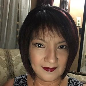 Meet your Posher, Eloisa